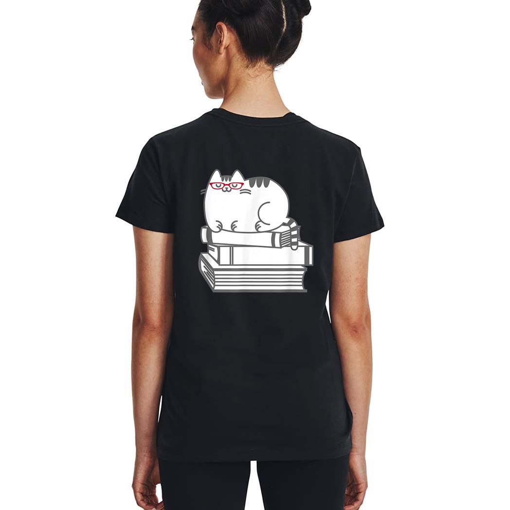 Cute Book Nerd Cat  - Funny Nerdy Kitten Woman T-Shirt