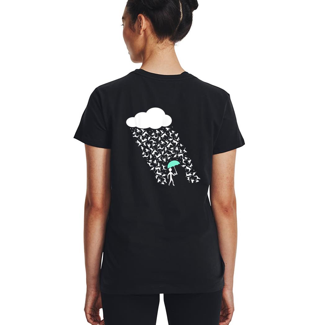 It's Raining Cats and Dogs  Cute Funny Canine Feline Lover Woman T-Shirt